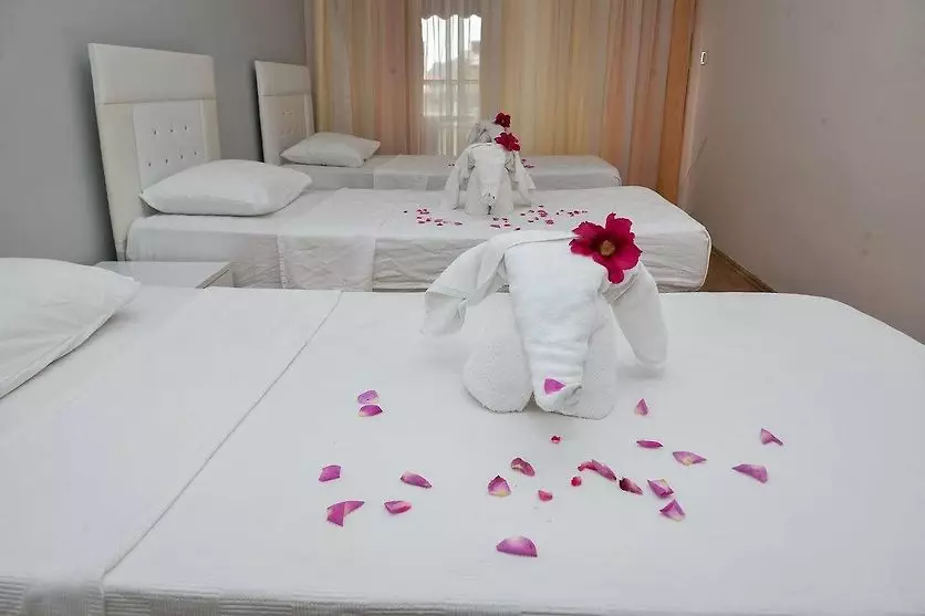 ملودی مارماریس