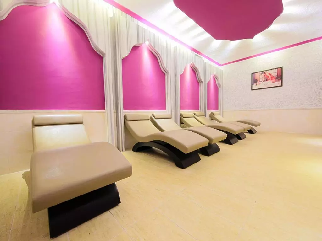 دایما بیز آنتالیا