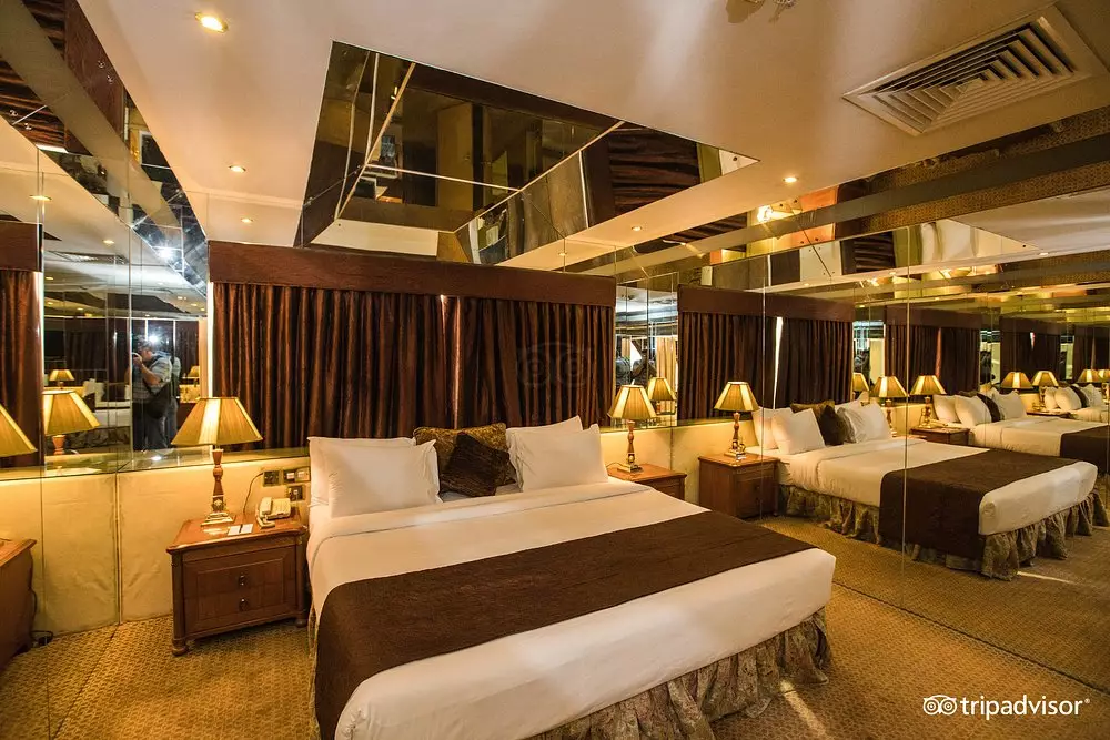 سان اند سندز دبی