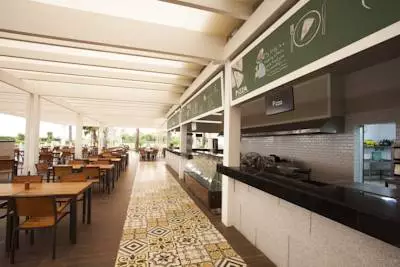 تایتانیک دولوکس لارا آنتالیا