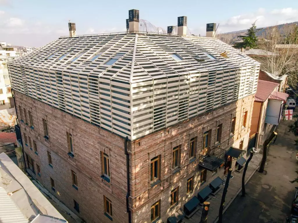 مگنولیا تفلیس