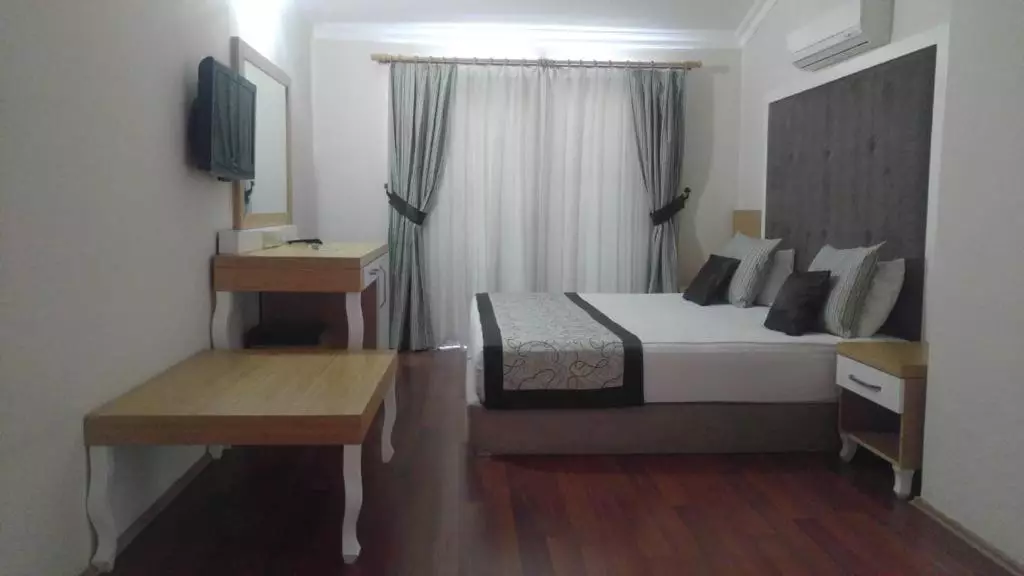 ریوس بیچ آنتالیا