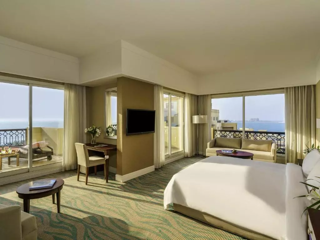 ریکسوس باب البحر دبی