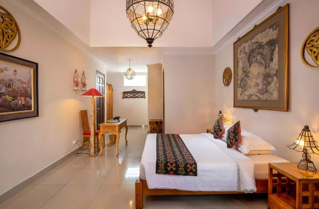 گرین فیلد اند بانگلو