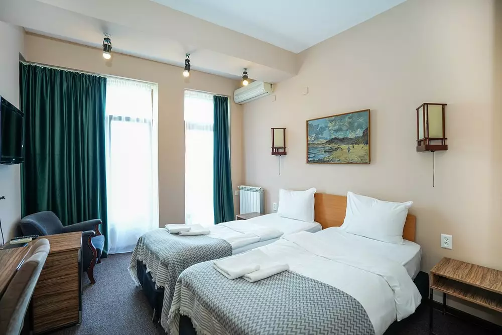 آندزا تفلیس