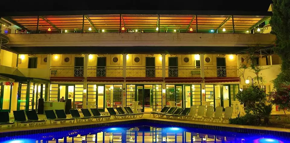 بدروم اسکای لایف