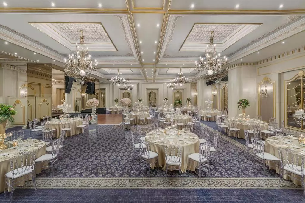 الیت ورلد تکسیم استانبول