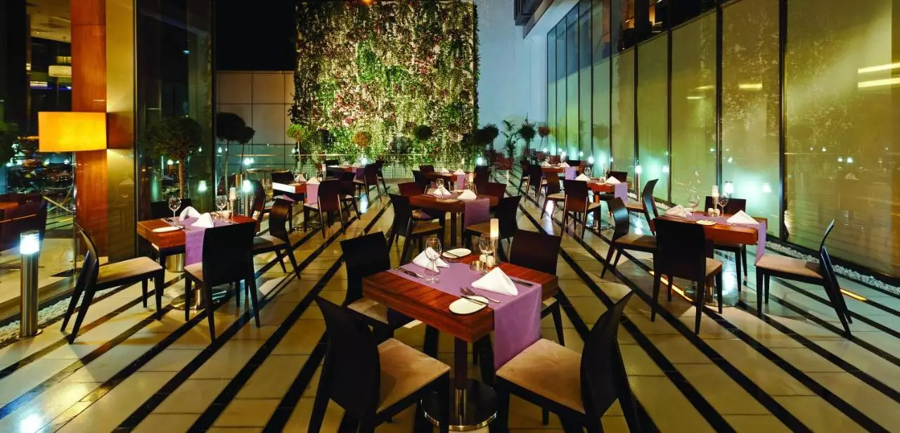 کراون پلازا هاربیه استانبول