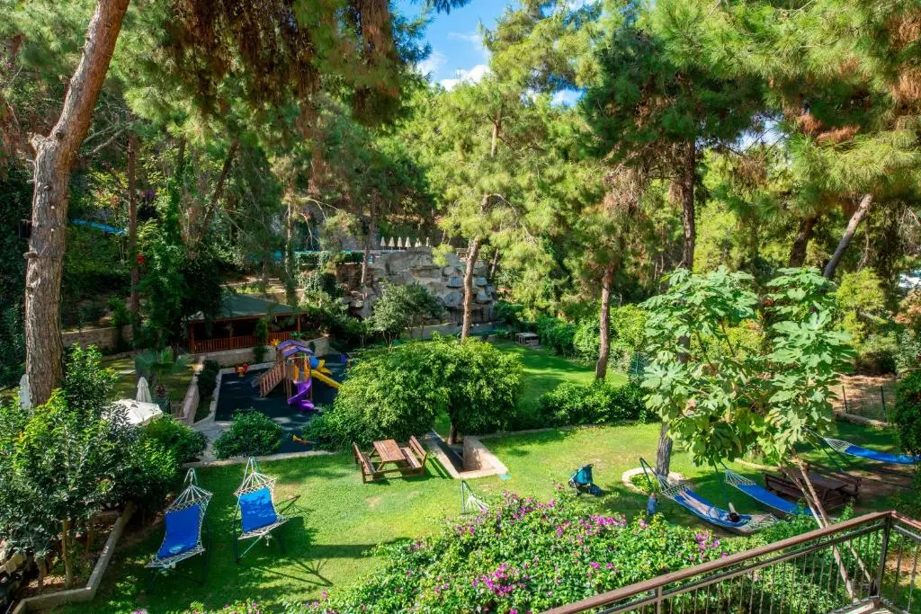 اتوپیا ورلد دولوکس آلانیا