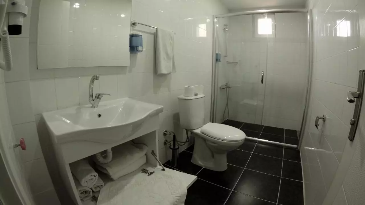 آزورا دولوکس ریزورت