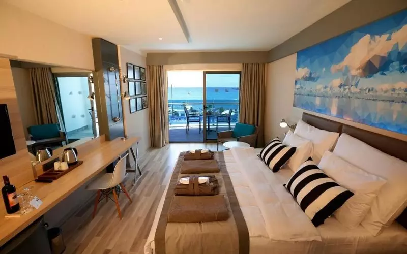 سان پرایم سی لونژ