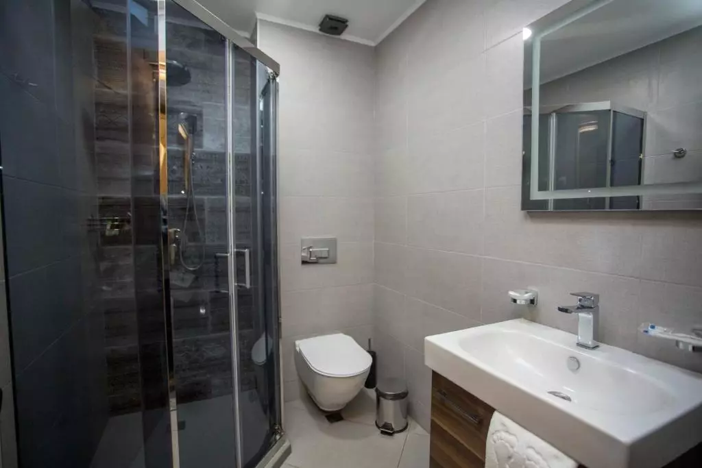 لندن باتومی