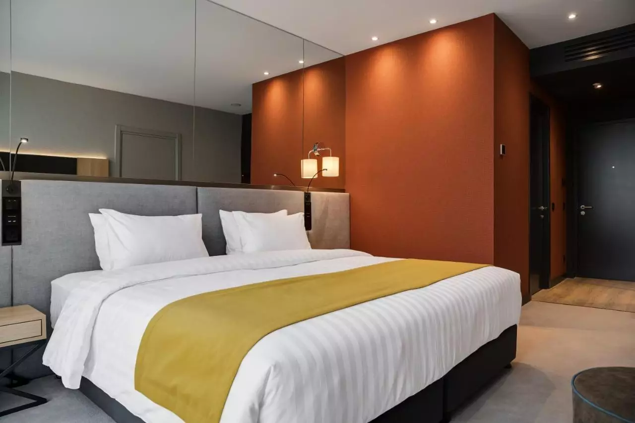 گلاروس الدتاون تفلیس