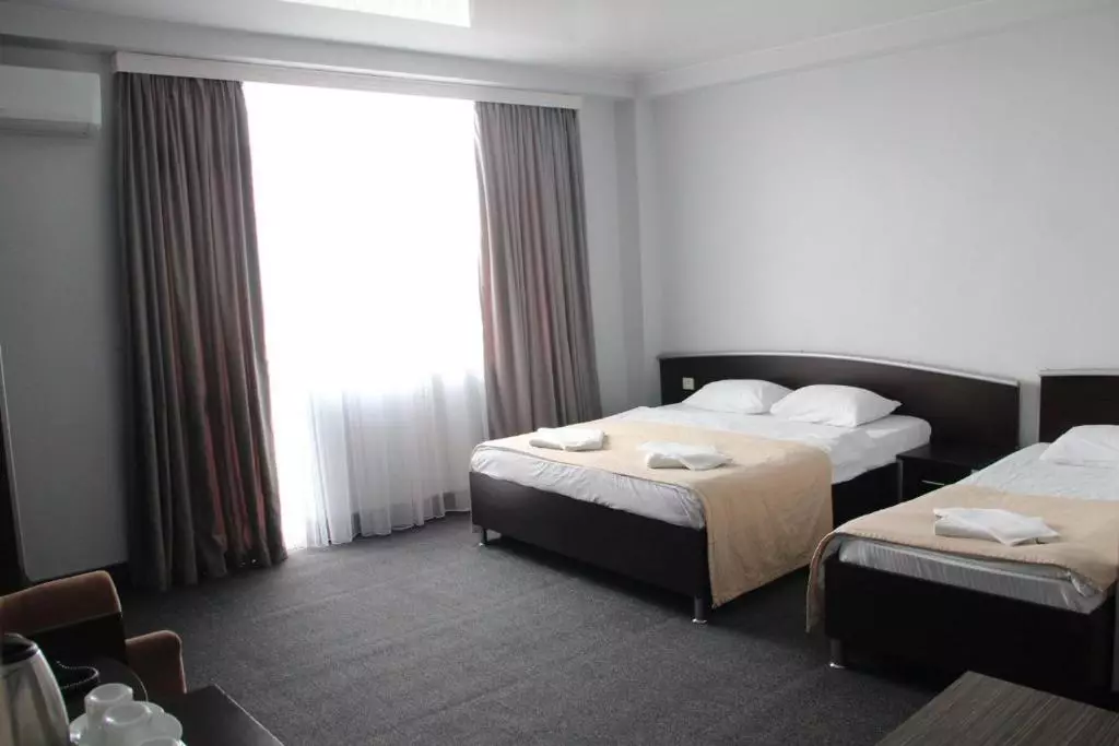 هتل جناتسویل باتومی