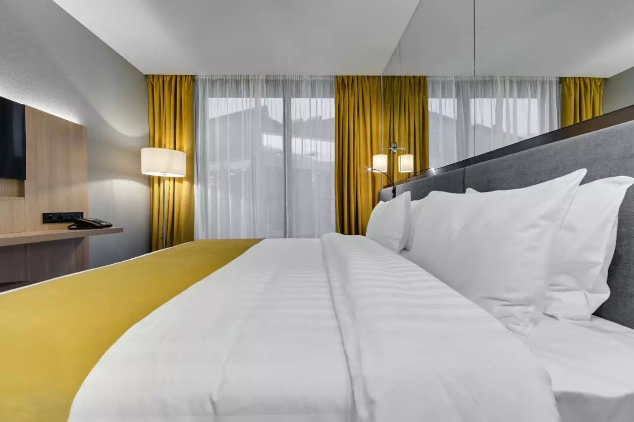 گلاروس الدتاون تفلیس