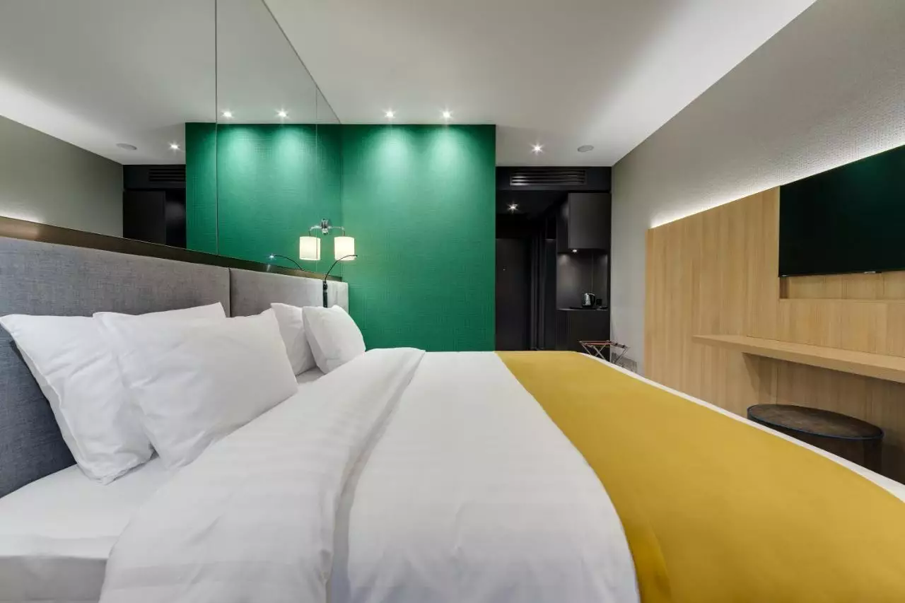 گلاروس الدتاون تفلیس