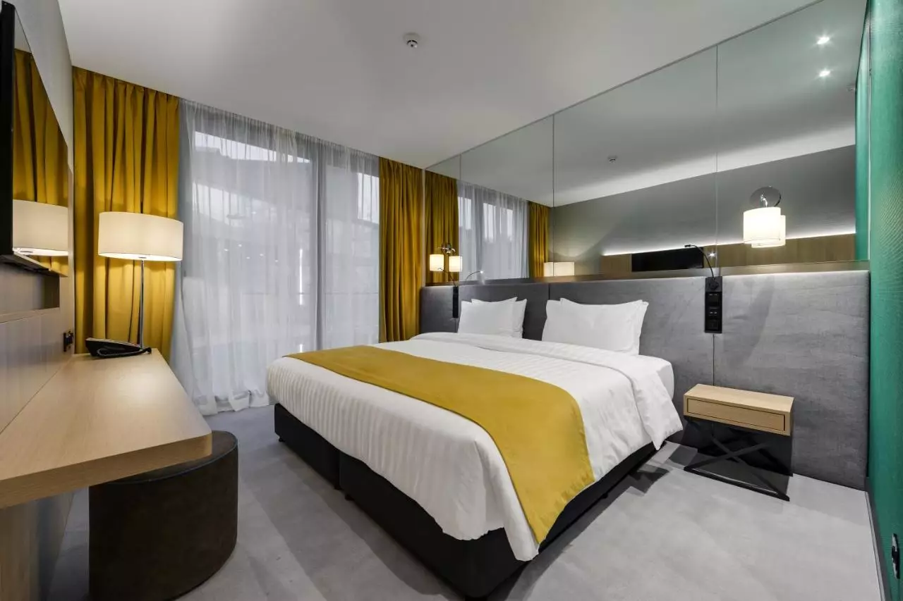 گلاروس الدتاون تفلیس