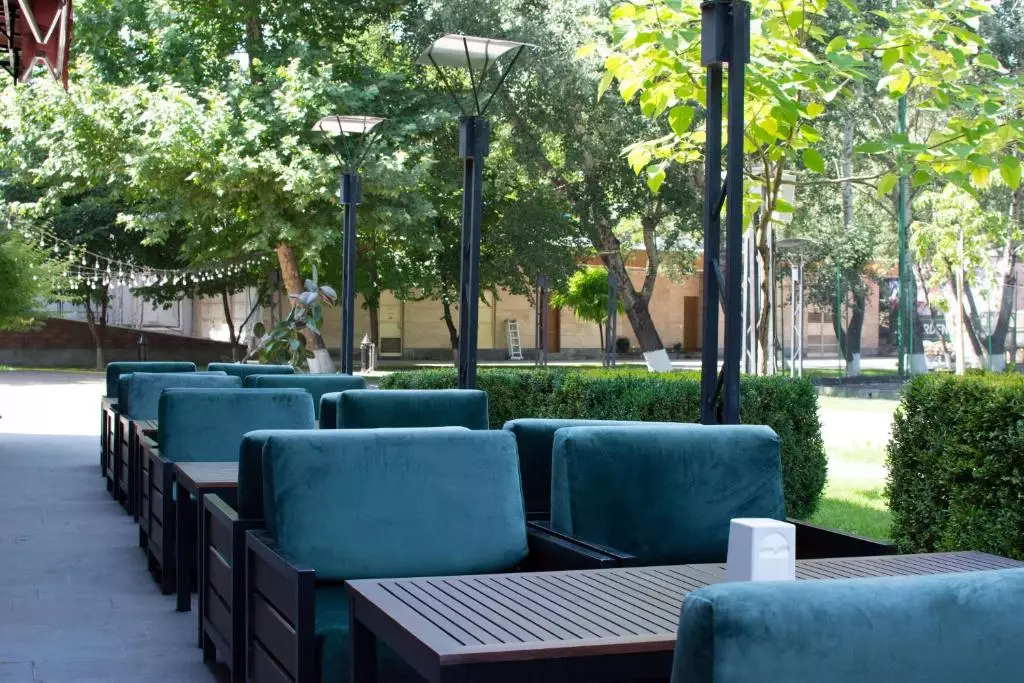 رادیسون بلو ایروان