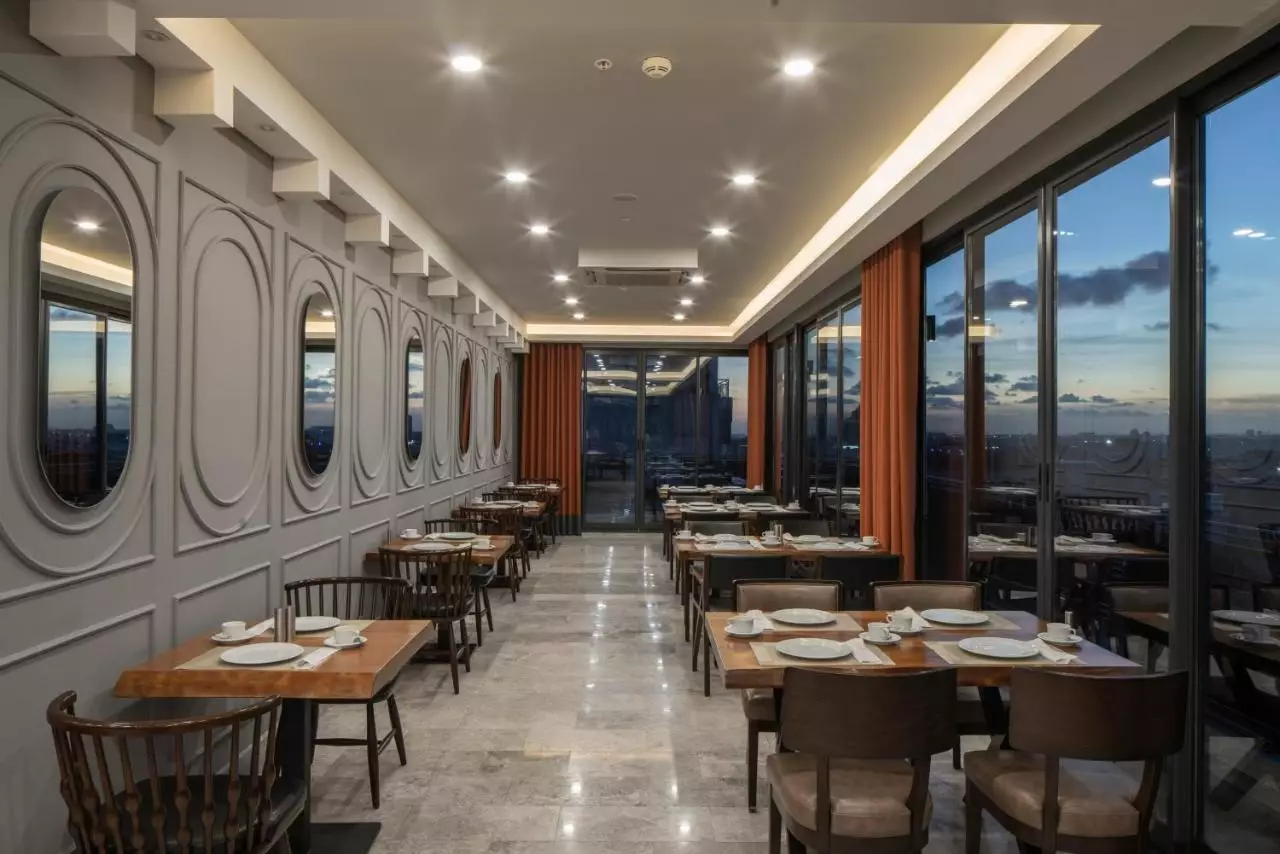 آکا لاش تکسیم استانبول