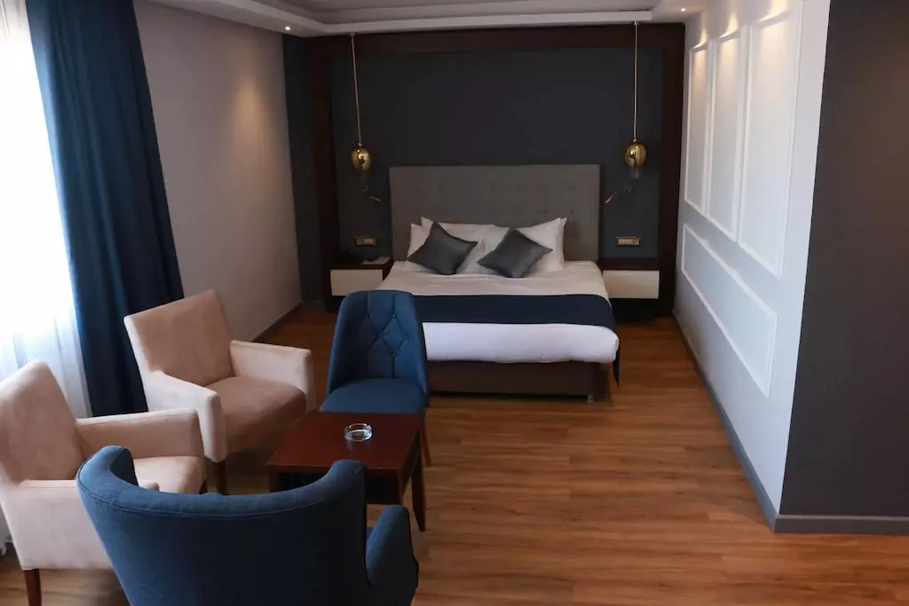 نوا پلازا کریستال استانبول