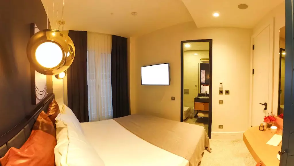 مارون توم توم استانبول