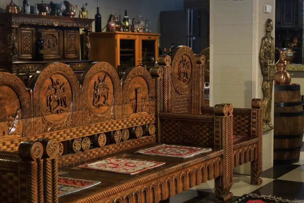 واین پالاس تفلیس