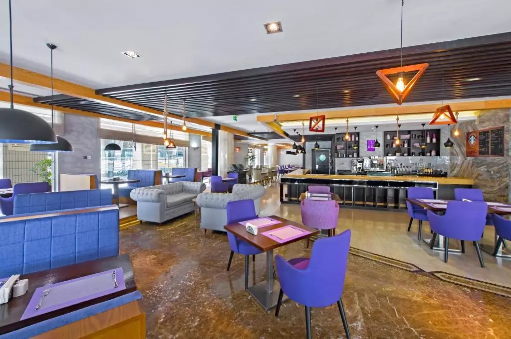 سام ور آپارتمان دبی