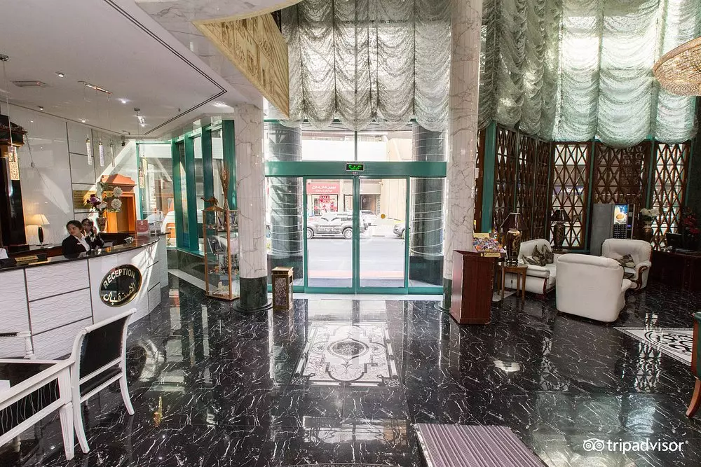 می فر گرند دبی