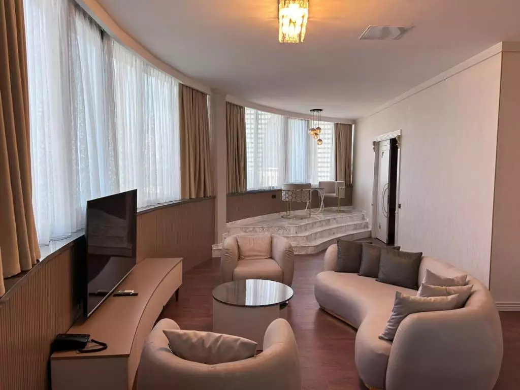 اسکای تاور باتومی