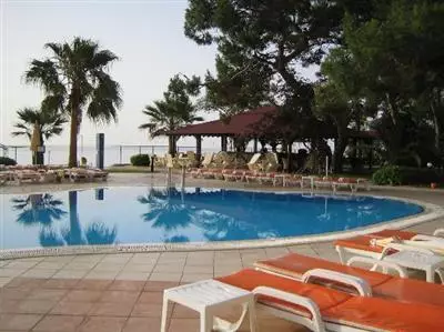 هتل گرند رینگ آنتالیا