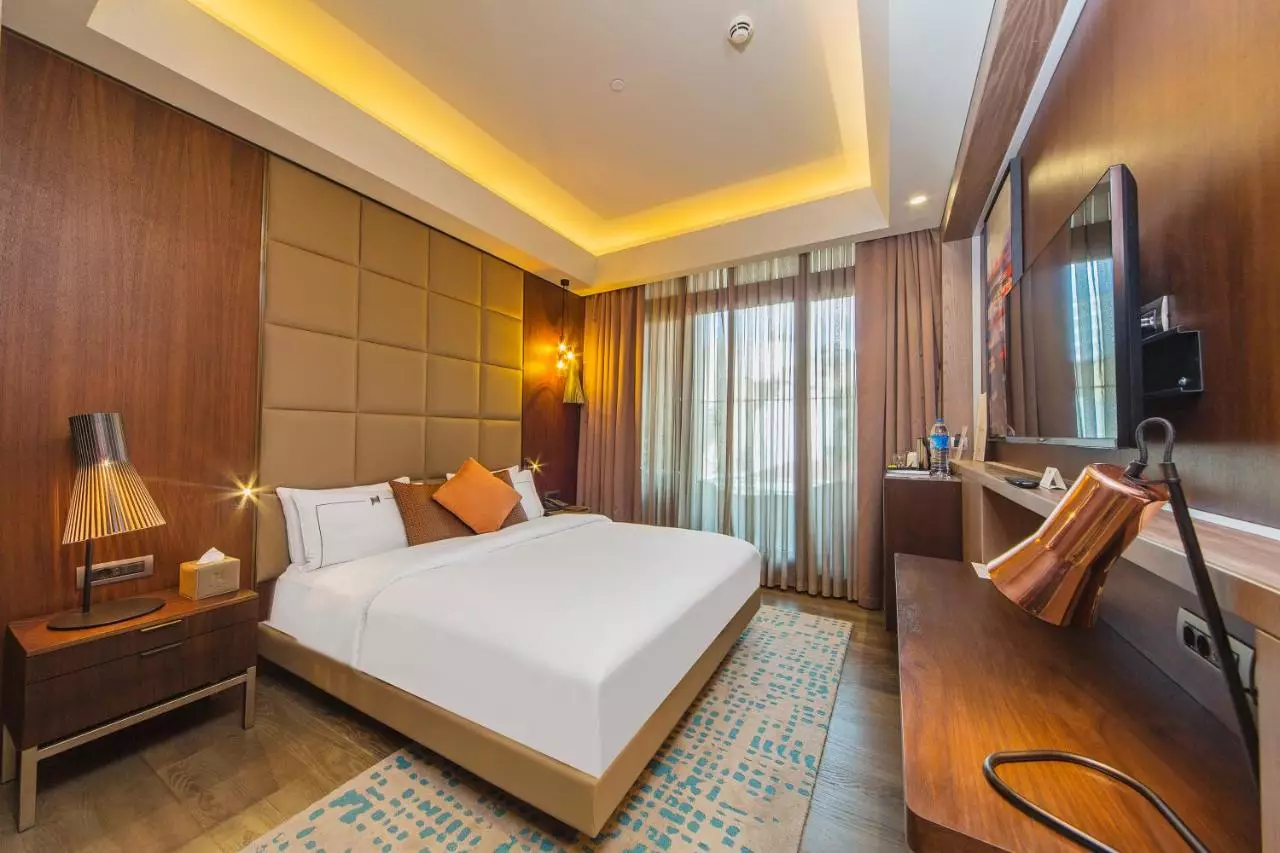 ناز سیتی تکسیم استانبول