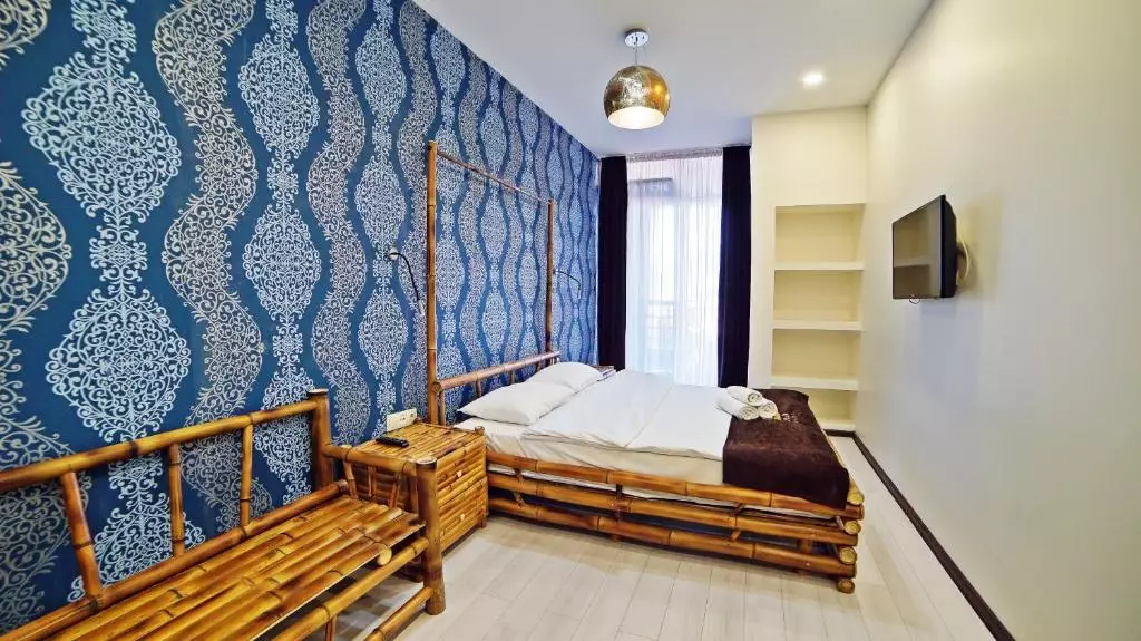 ماردی پلازا باتومی