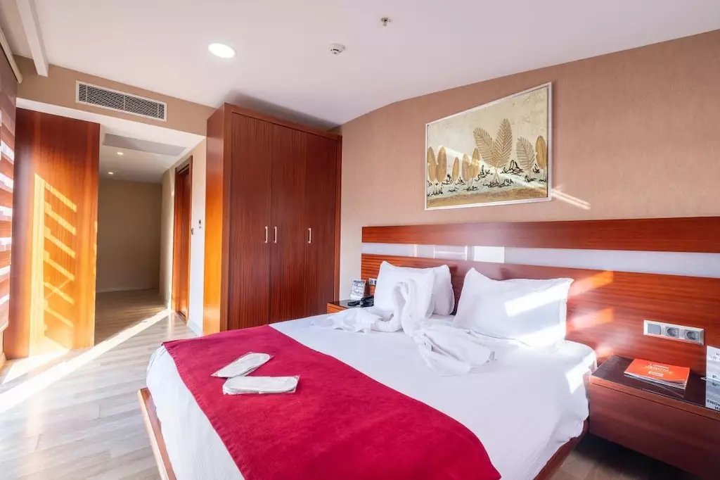 پارک بای کلوور استانبول