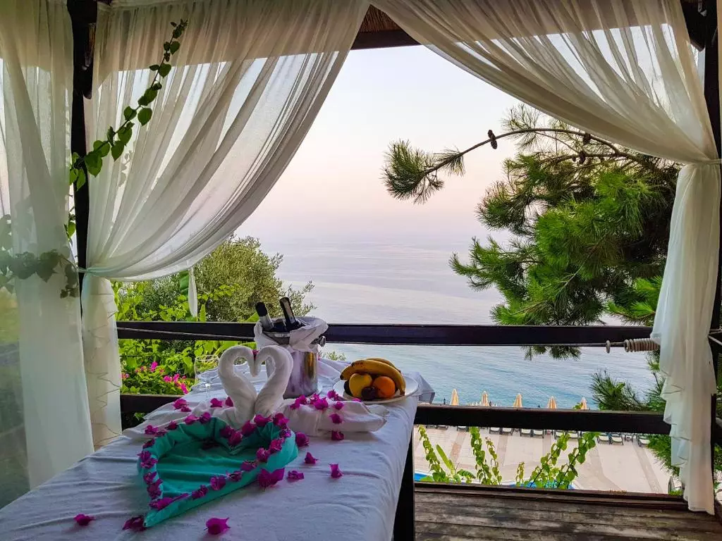 اتوپیا ورلد دولوکس آلانیا