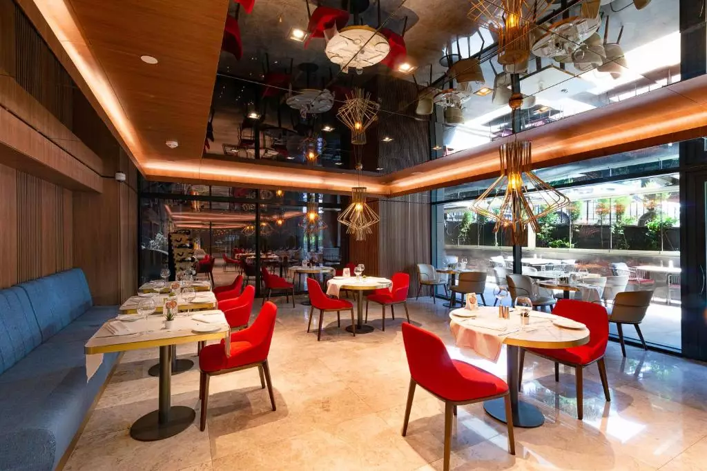 کراتون شیشلی استانبول