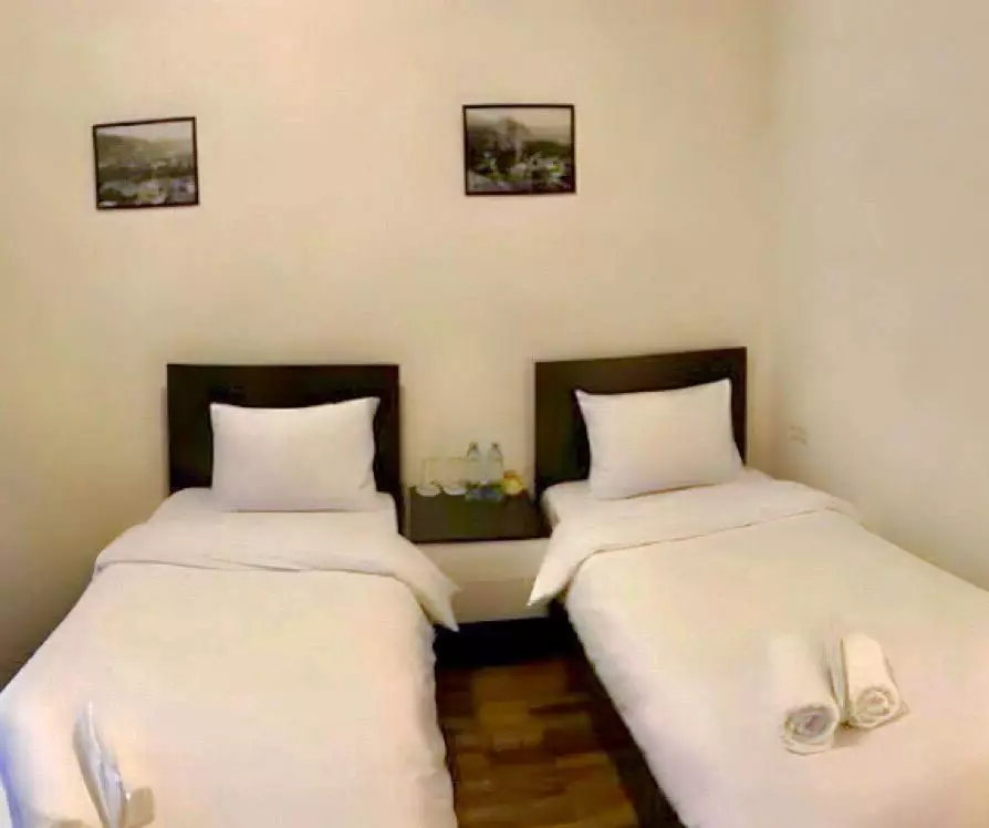 هتل تریپل ایت تفلیس