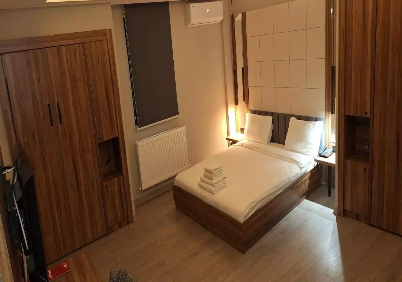 آراچ هاربی استانبول