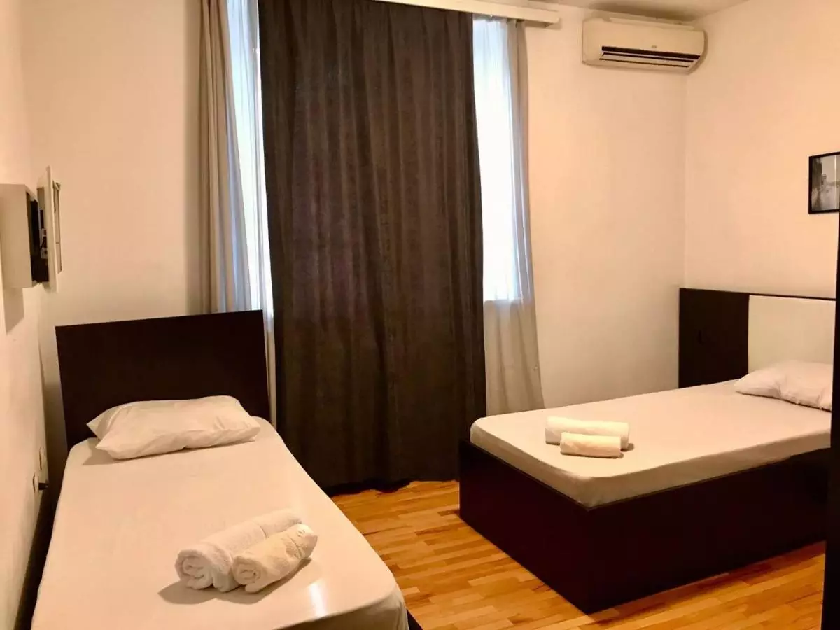 تریپل ایت تفلیس