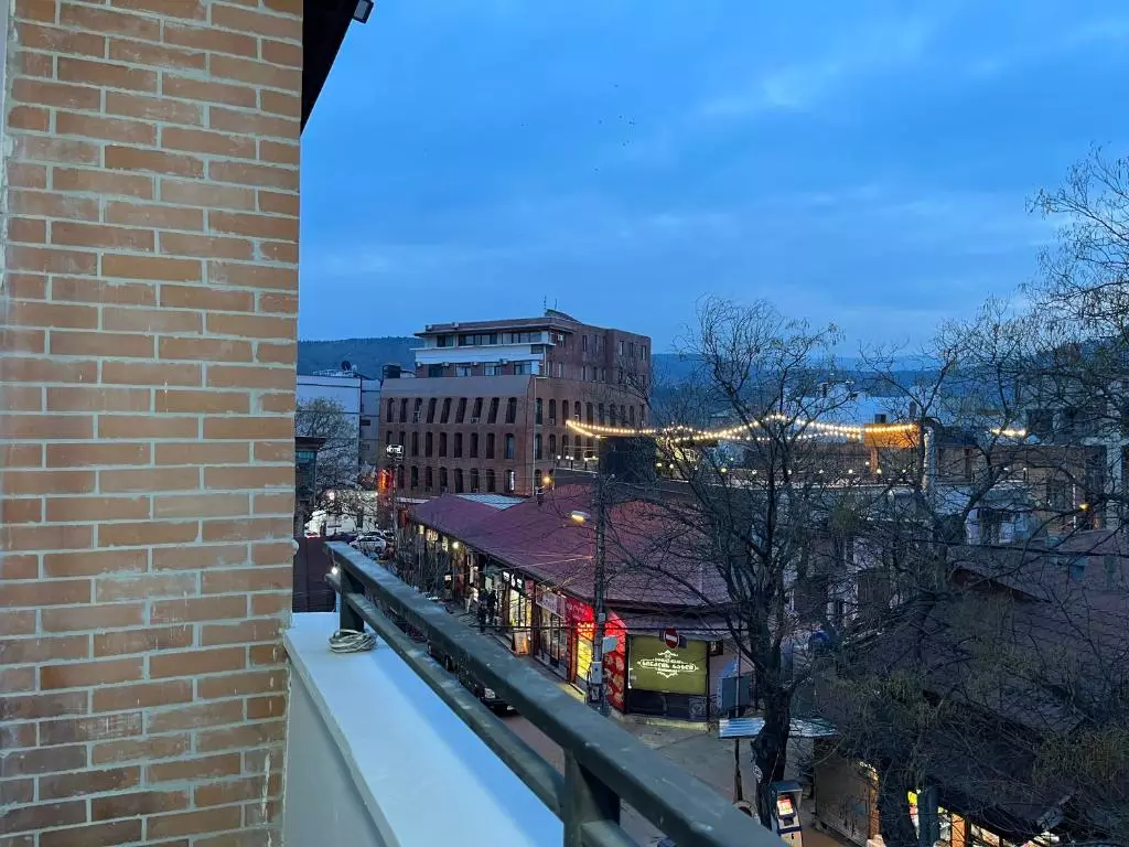 جی اند جی تفلیس