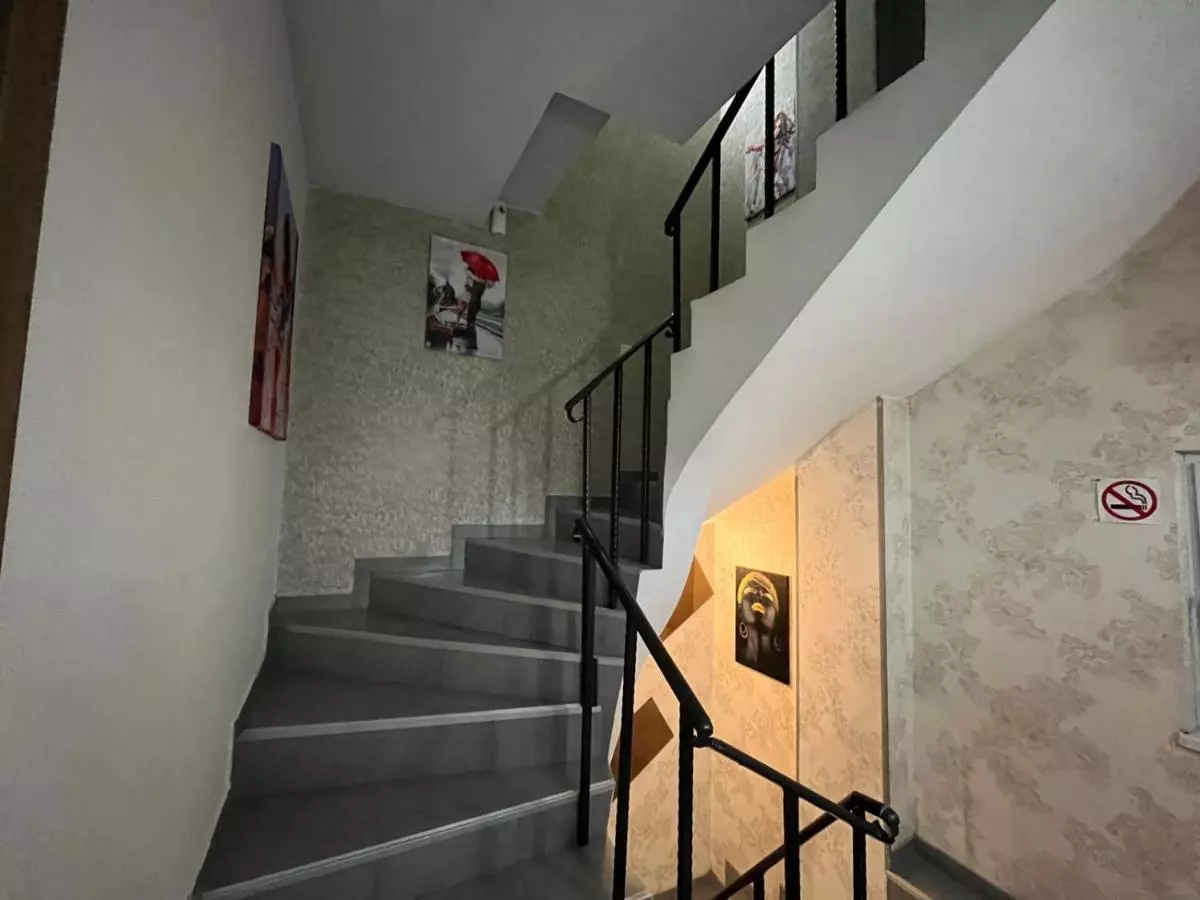 جی اند جی تفلیس