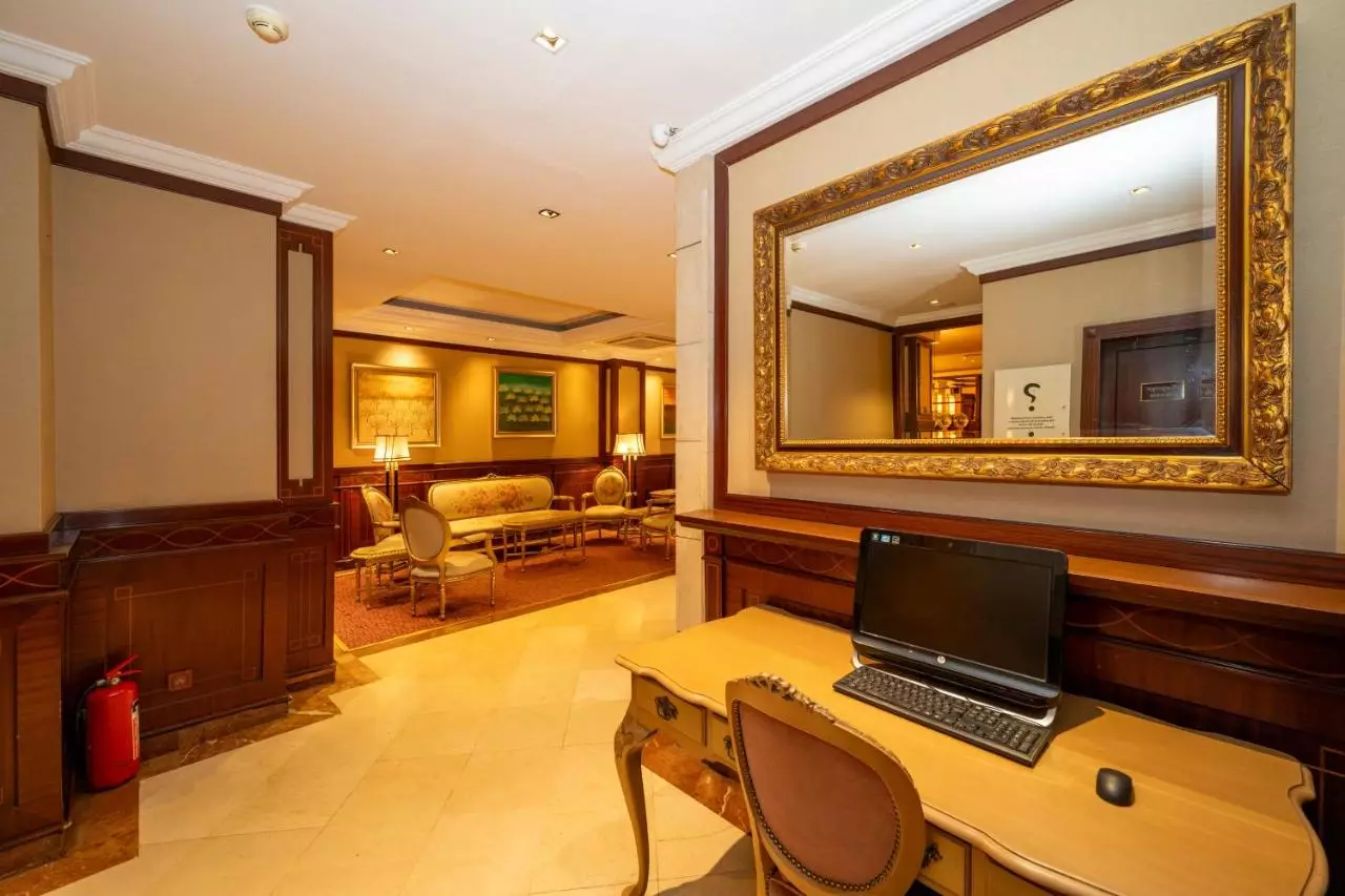 تکسیم پرا رز استانبول