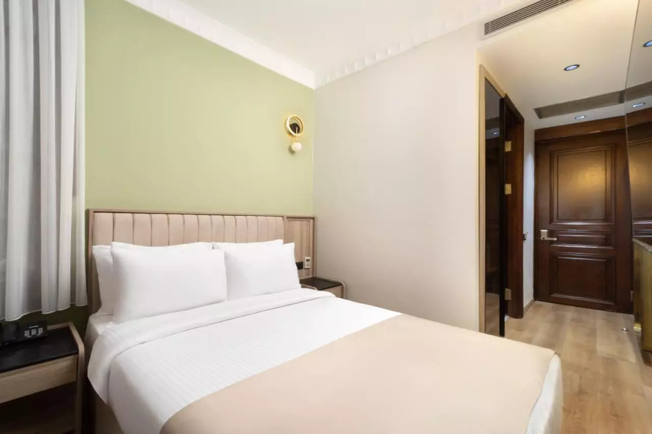 آتیک پالاس استانبول