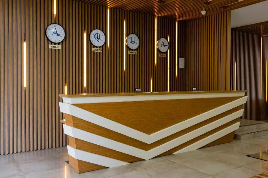 آکوا باتومی اند اپارتمنت