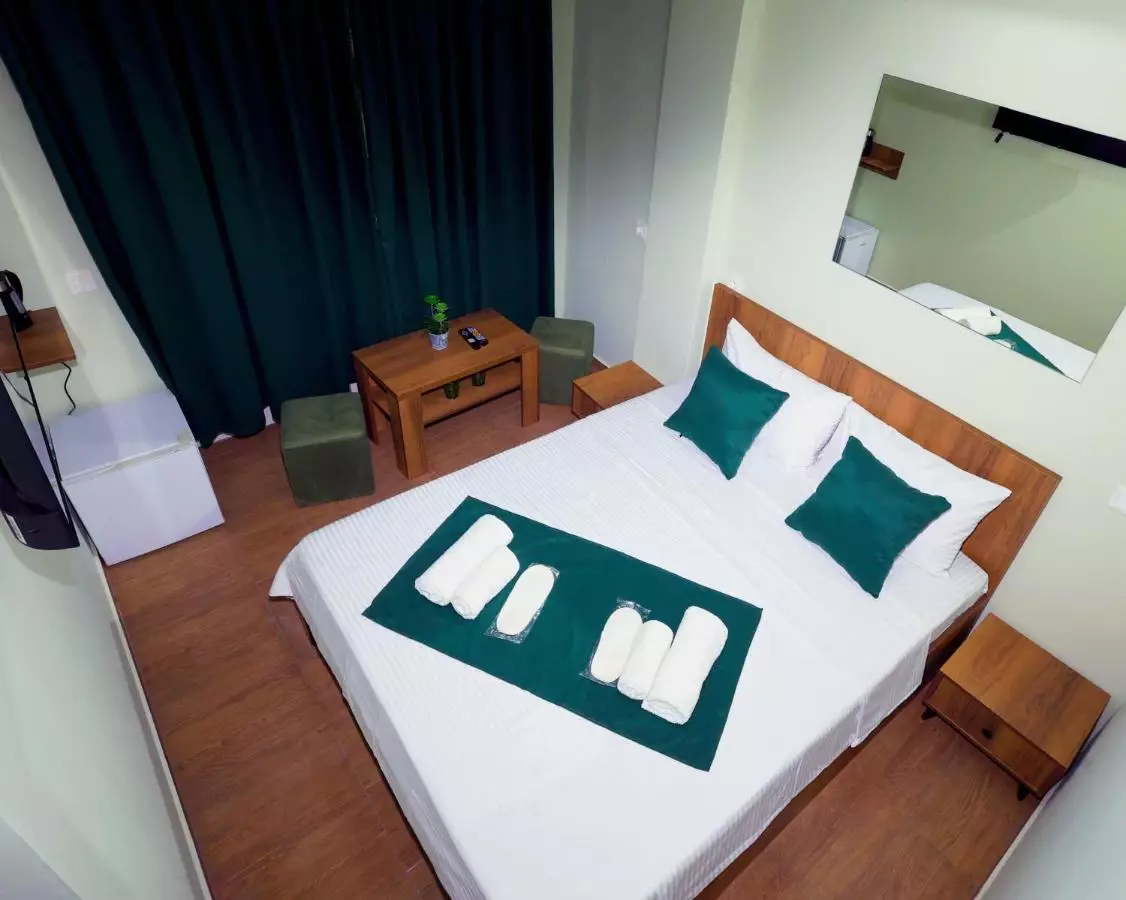 تفلیس سرنیتی (ای تی یو)