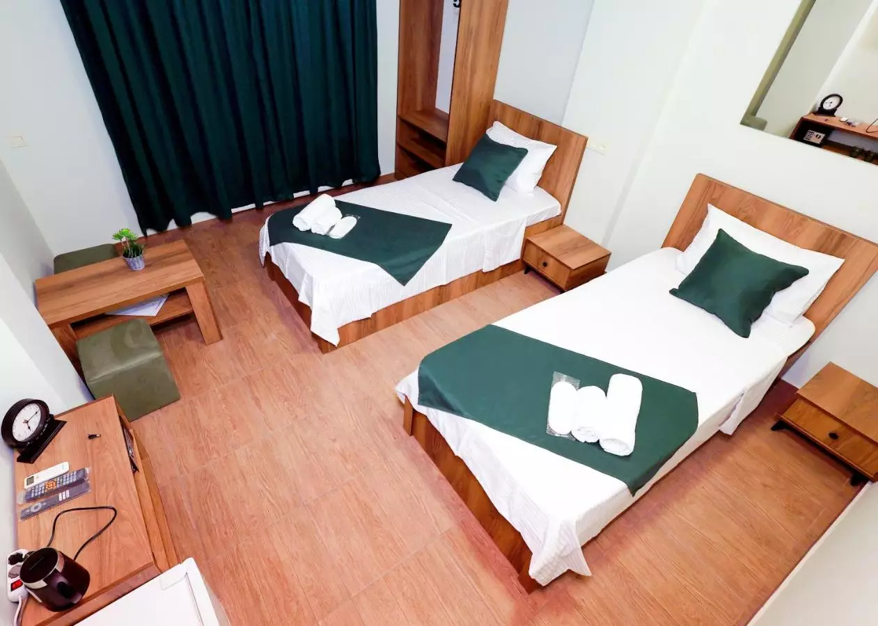 تفلیس سرنیتی (ای تی یو)