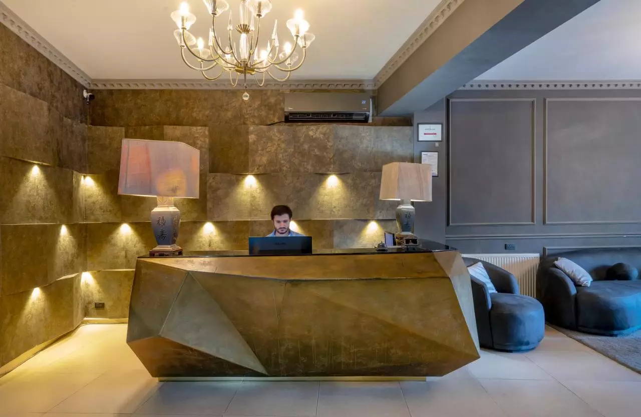 پیازا تفلیس