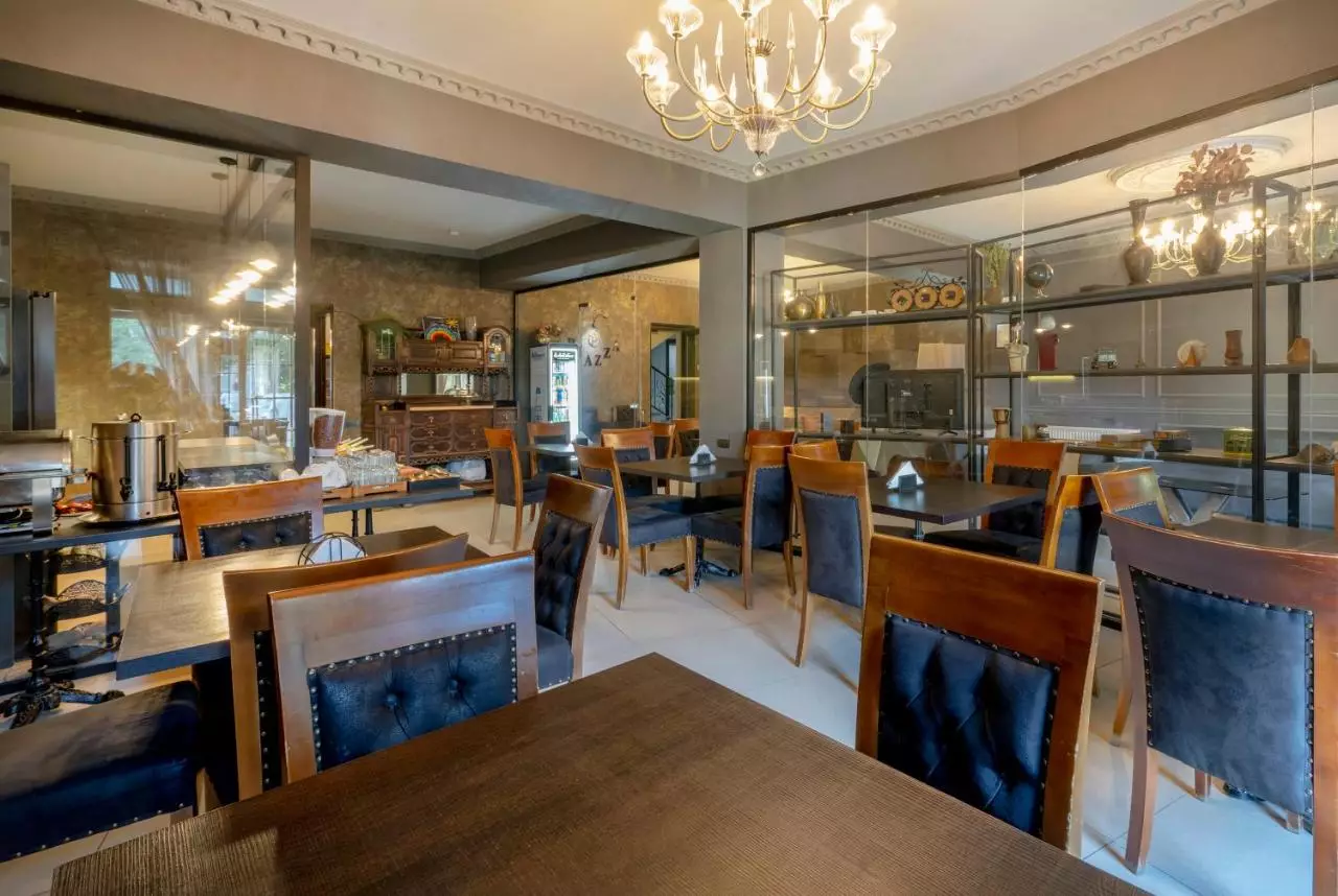 پیازا تفلیس