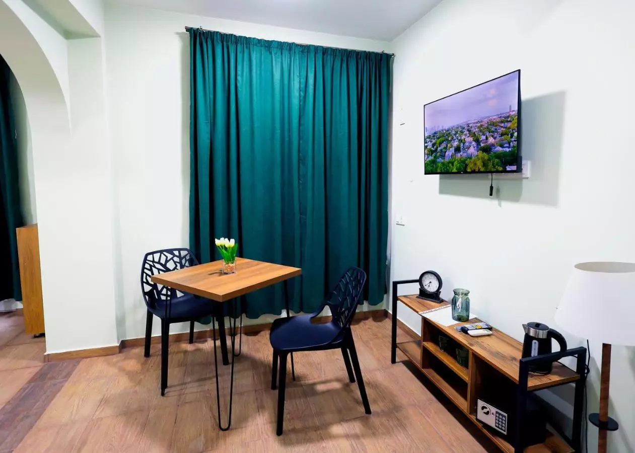 تفلیس سرنیتی (ای تی یو)