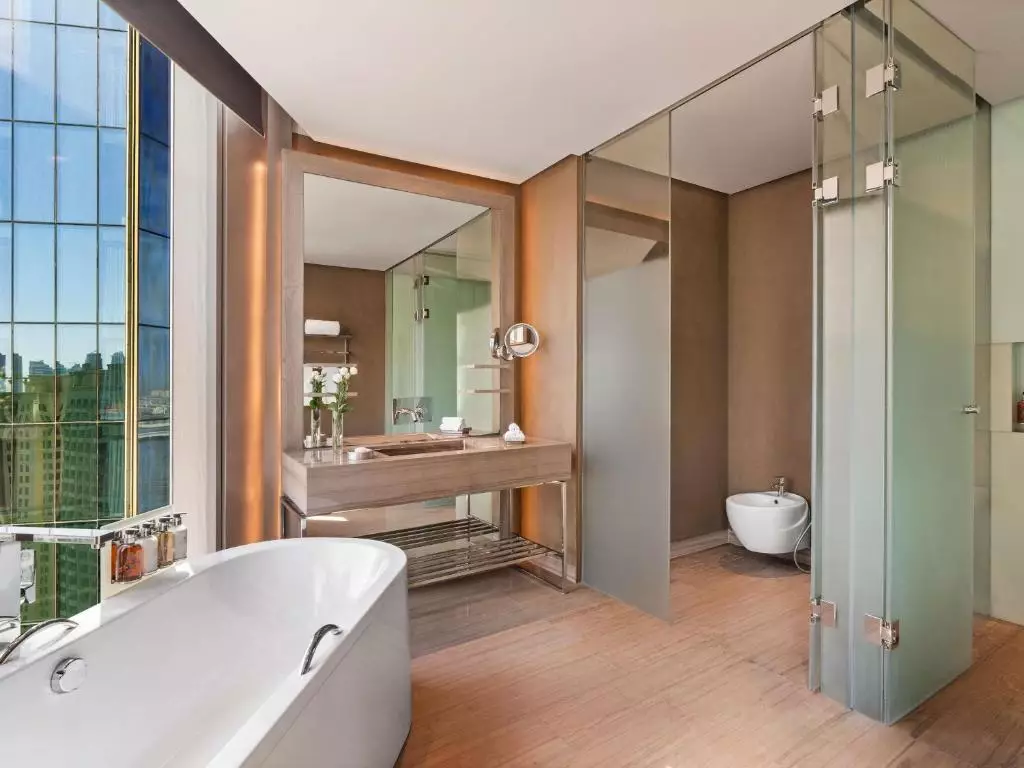 ریکسوس پریمیوم دبی جی بی آر