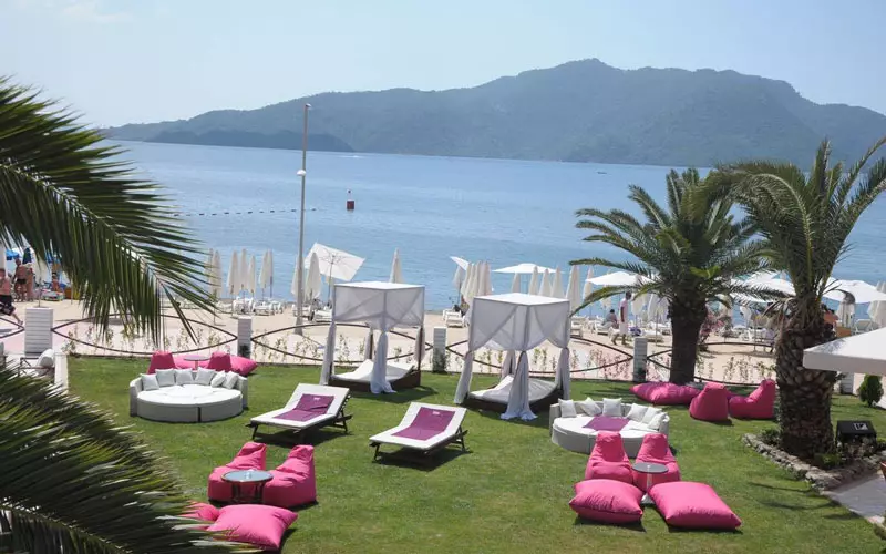 دورا بیچ مارماریس